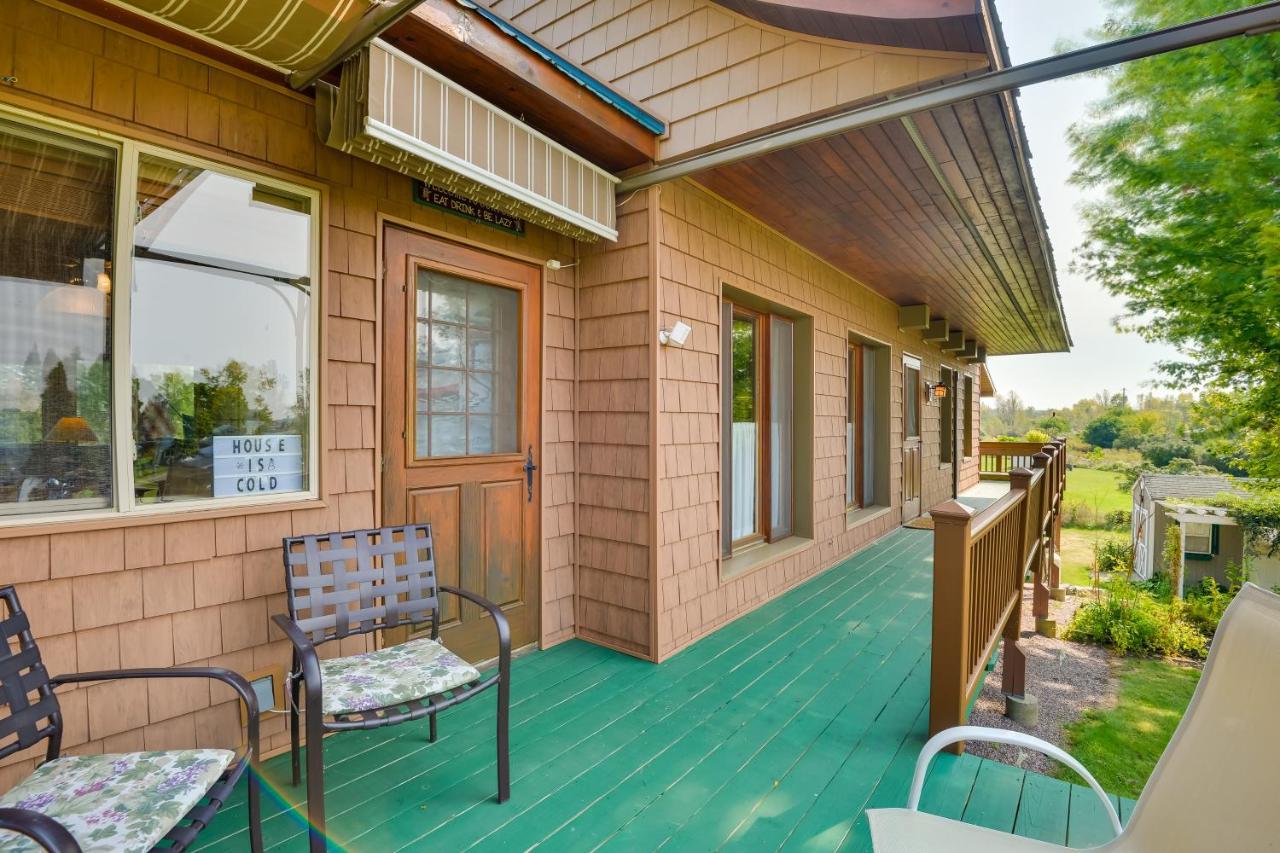 Holiday home Warm And Cozy Near St Lawrence River!
